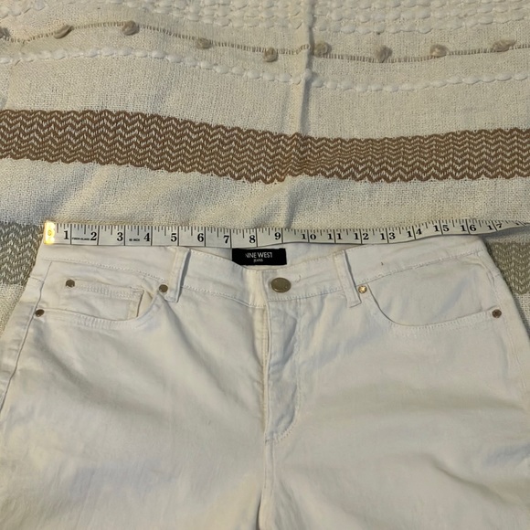 Nine West white jeans size 12P - Picture 6 of 8